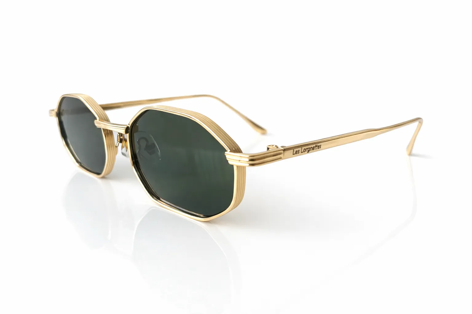 lunettes-de-soleil-or-octogonales-les-lorgnettes
