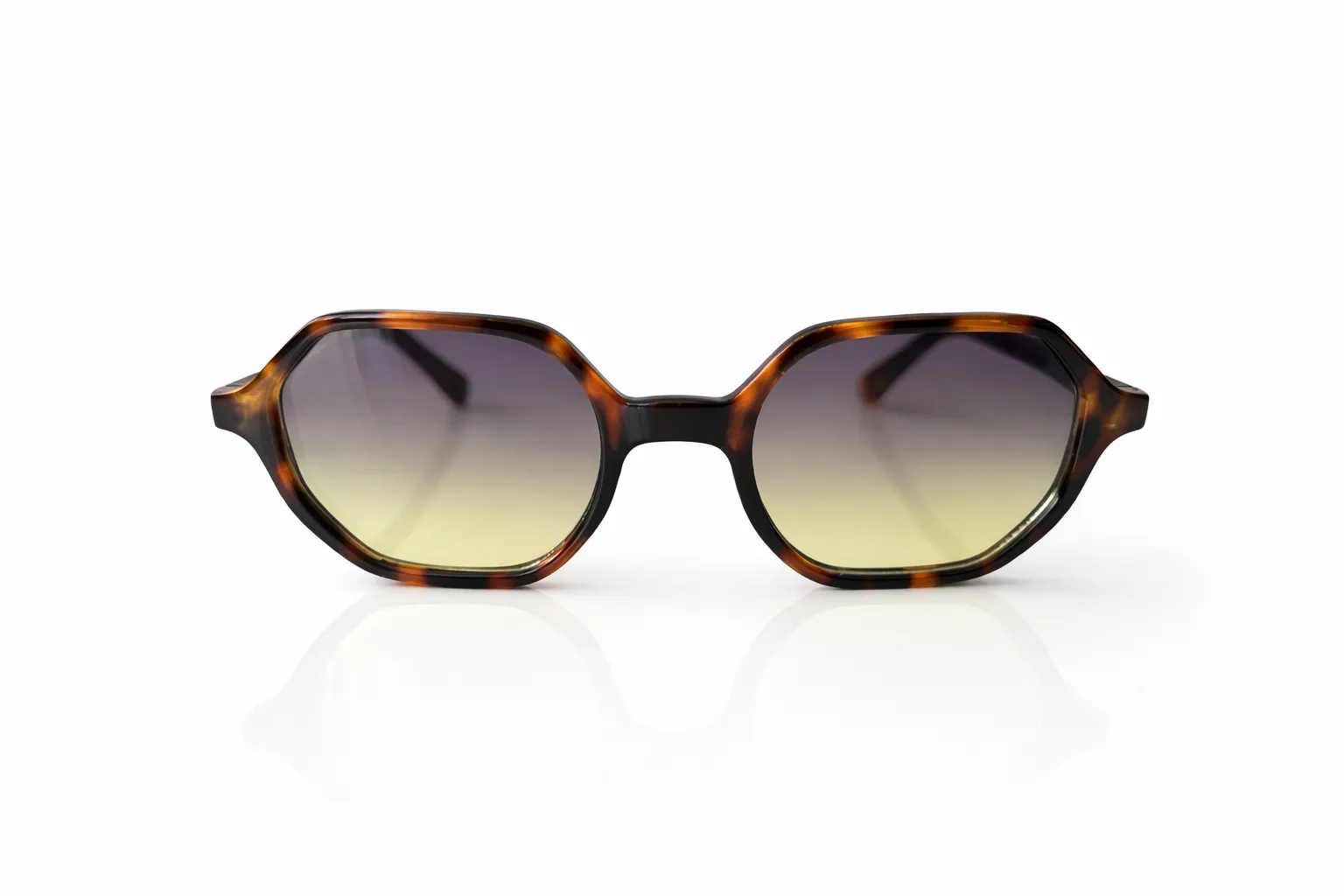 FRAME 03